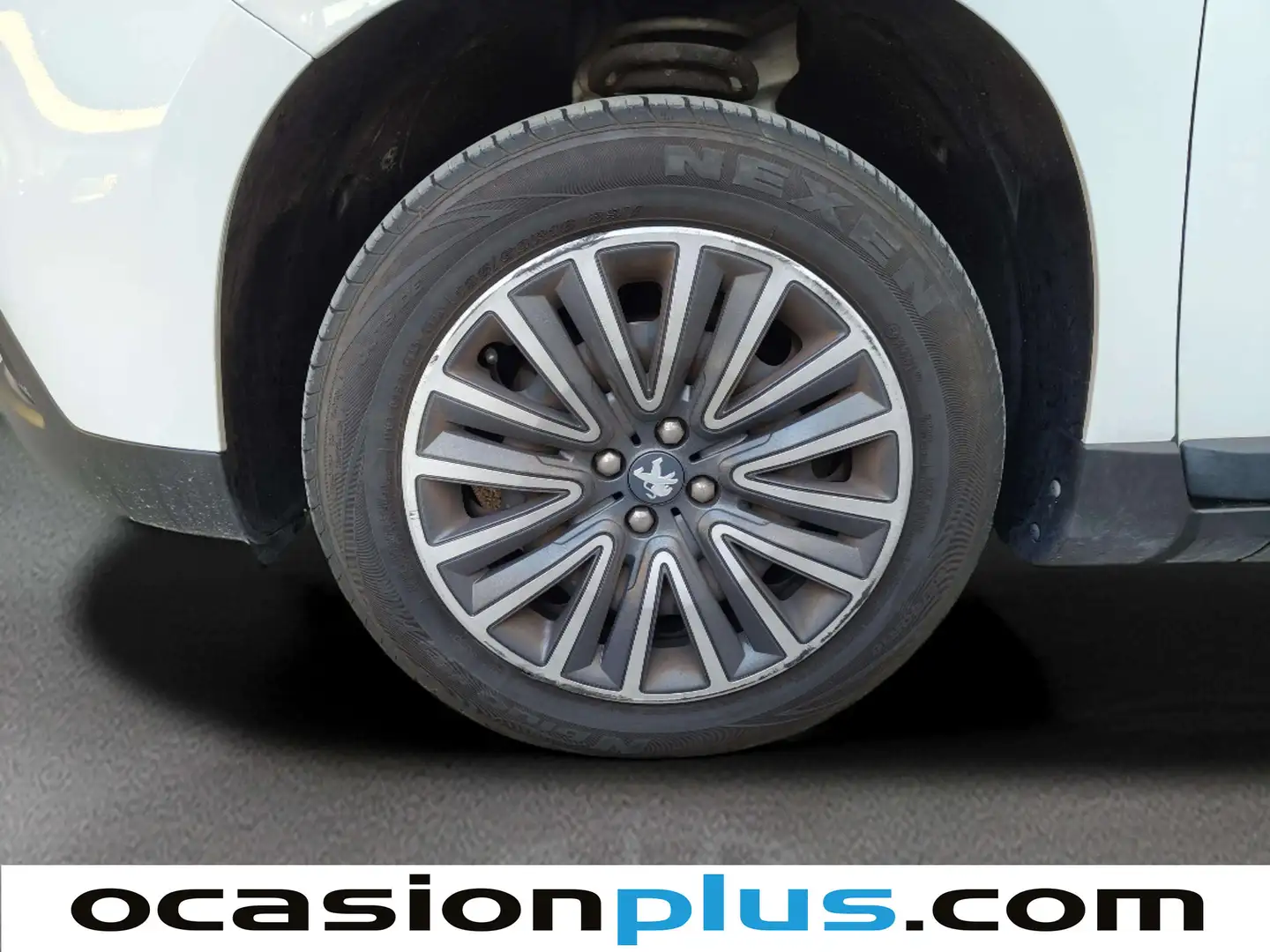 Foto Peugeot 2008 Peugeot 2008 VTI 82 Active (82 CV)