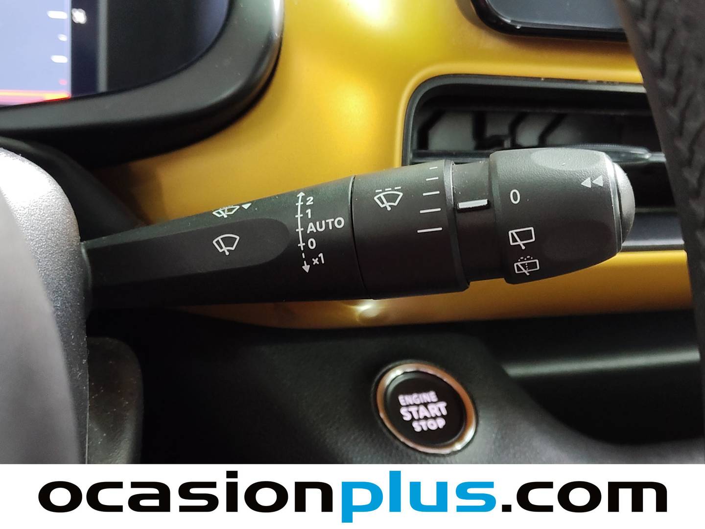 Foto Jeep Avenger Jeep Avenger 1.2 G Summit (100 CV)