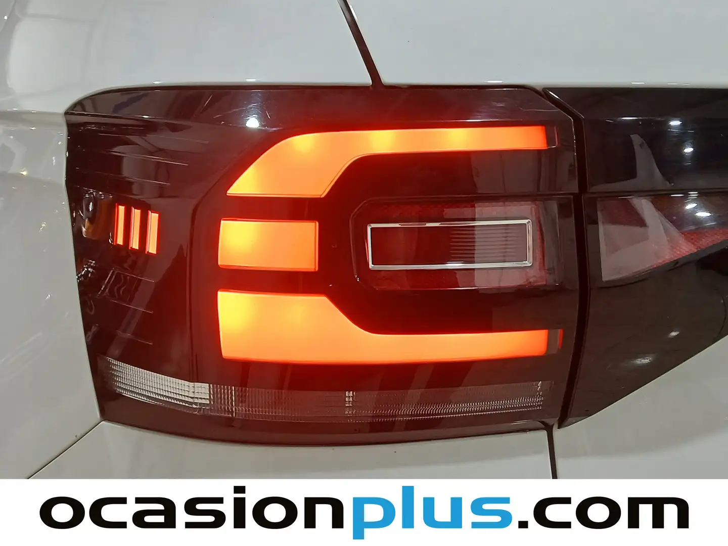 Foto Volkswagen T-Cross Volkswagen T-Cross Sport 1.0 TSI (110 CV)