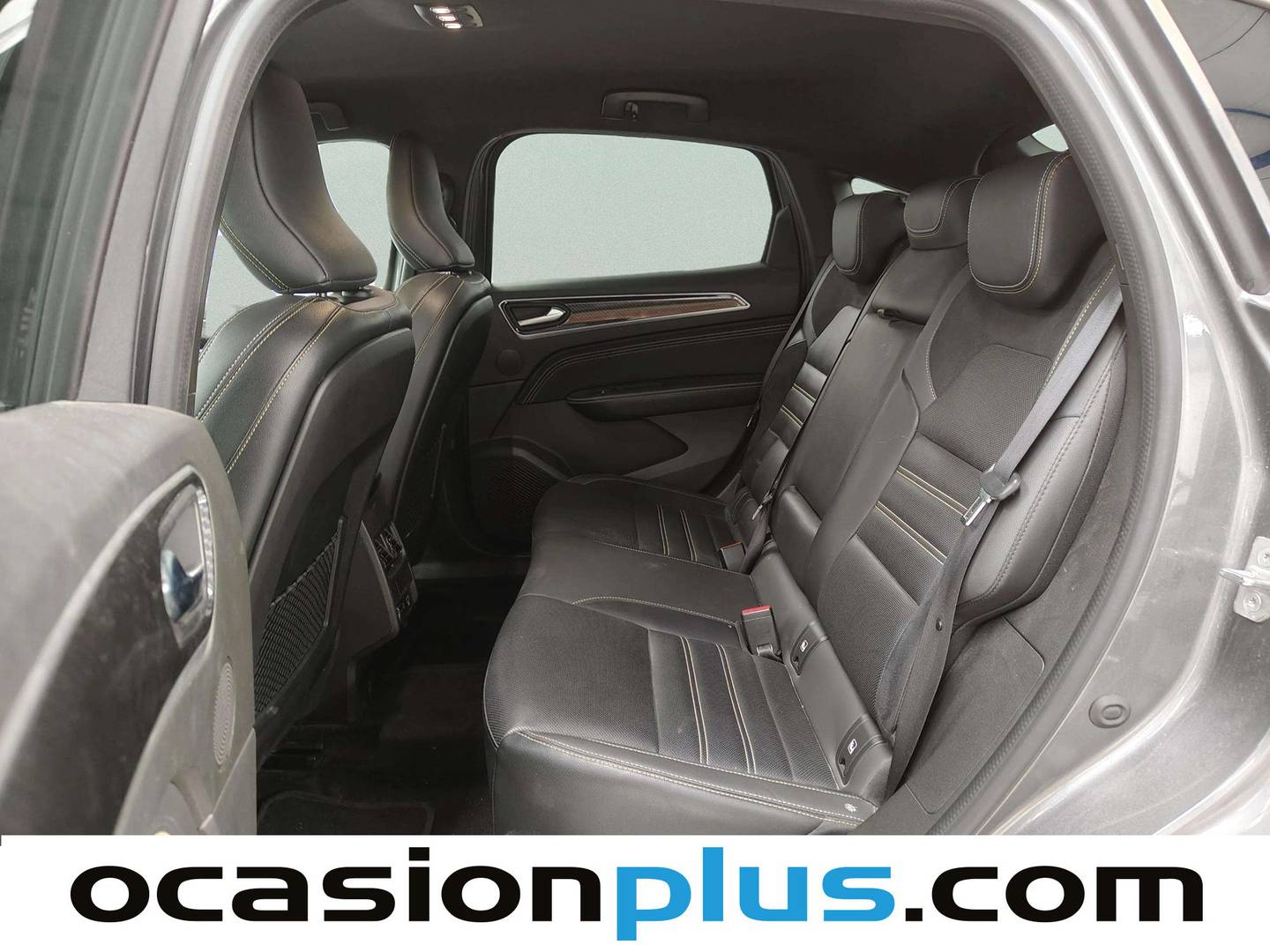 Foto asientos traseros Renault Arkana Renault Arkana E-Tech Híbrido Engineered (145 CV)