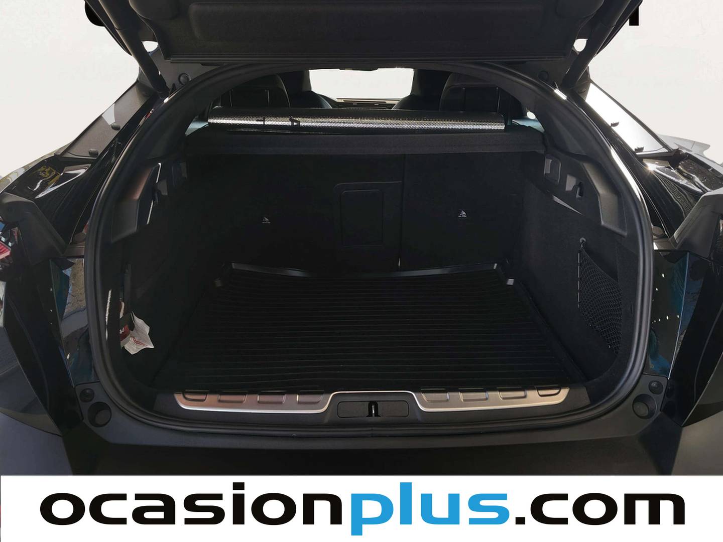 Foto Peugeot 408 Peugeot 408 GT Hybrid eDCS6 (136 CV) siete plazas