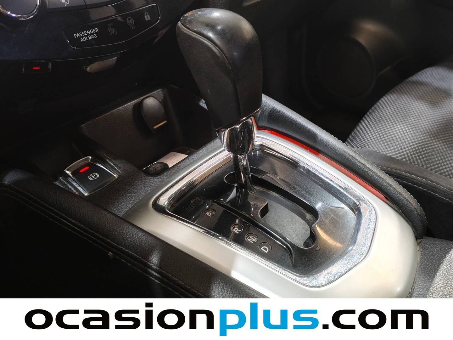 Nissan QASHQAI Nissan Qashqai DIG-T 115 Acenta 4x2 XTronic (115 CV) de segunda mano