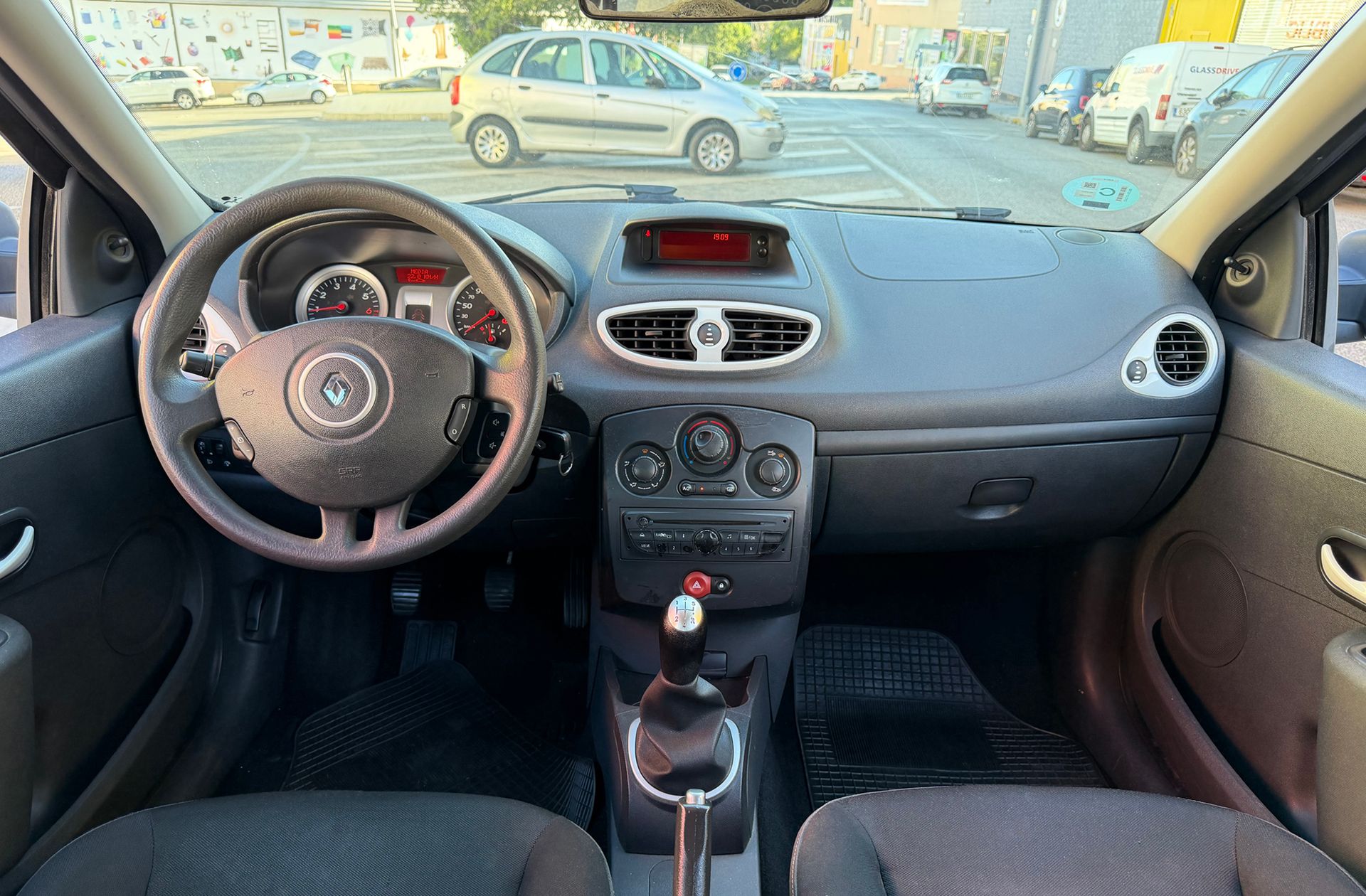 Renault Clio Yahoo! 1.2 16v - foto 6