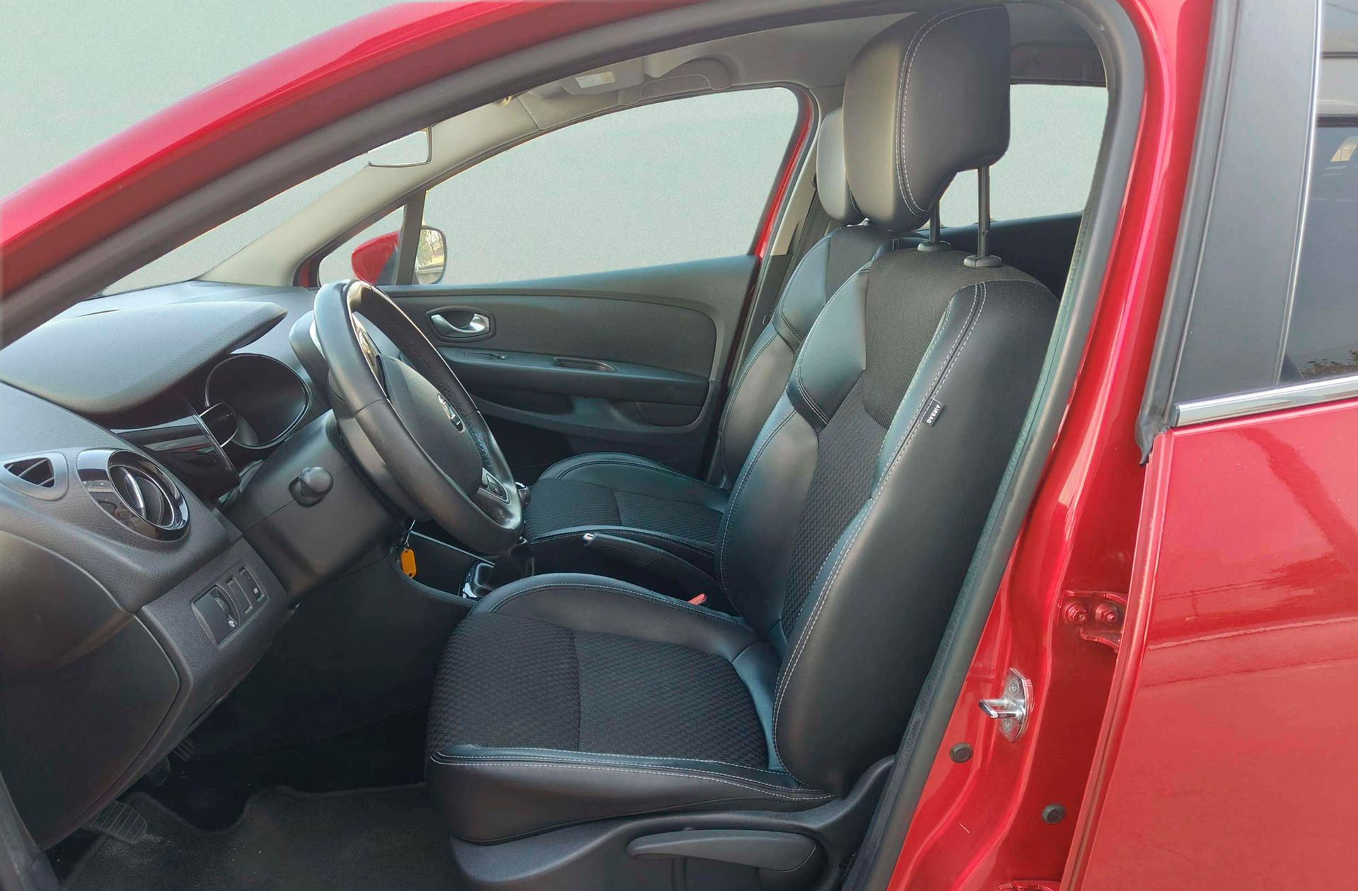 Renault Clio Zen Energy TCe - foto 10