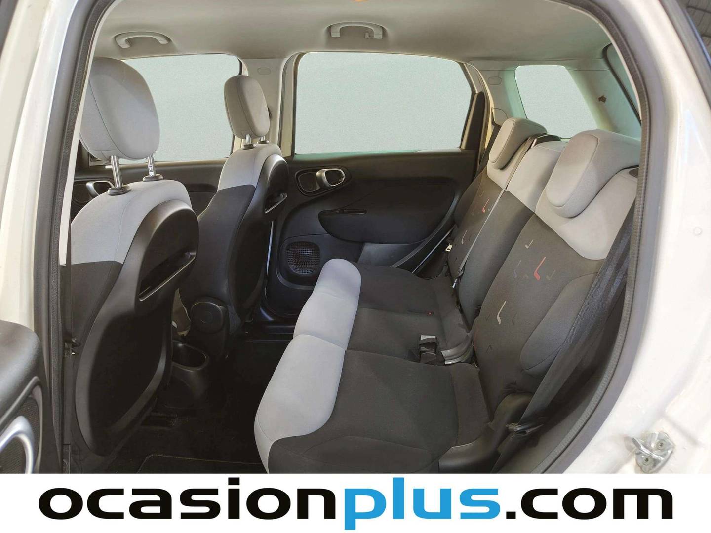 Foto asientos traseros Fiat 500L Fiat 500L 1.4 Pop Star (95 CV)