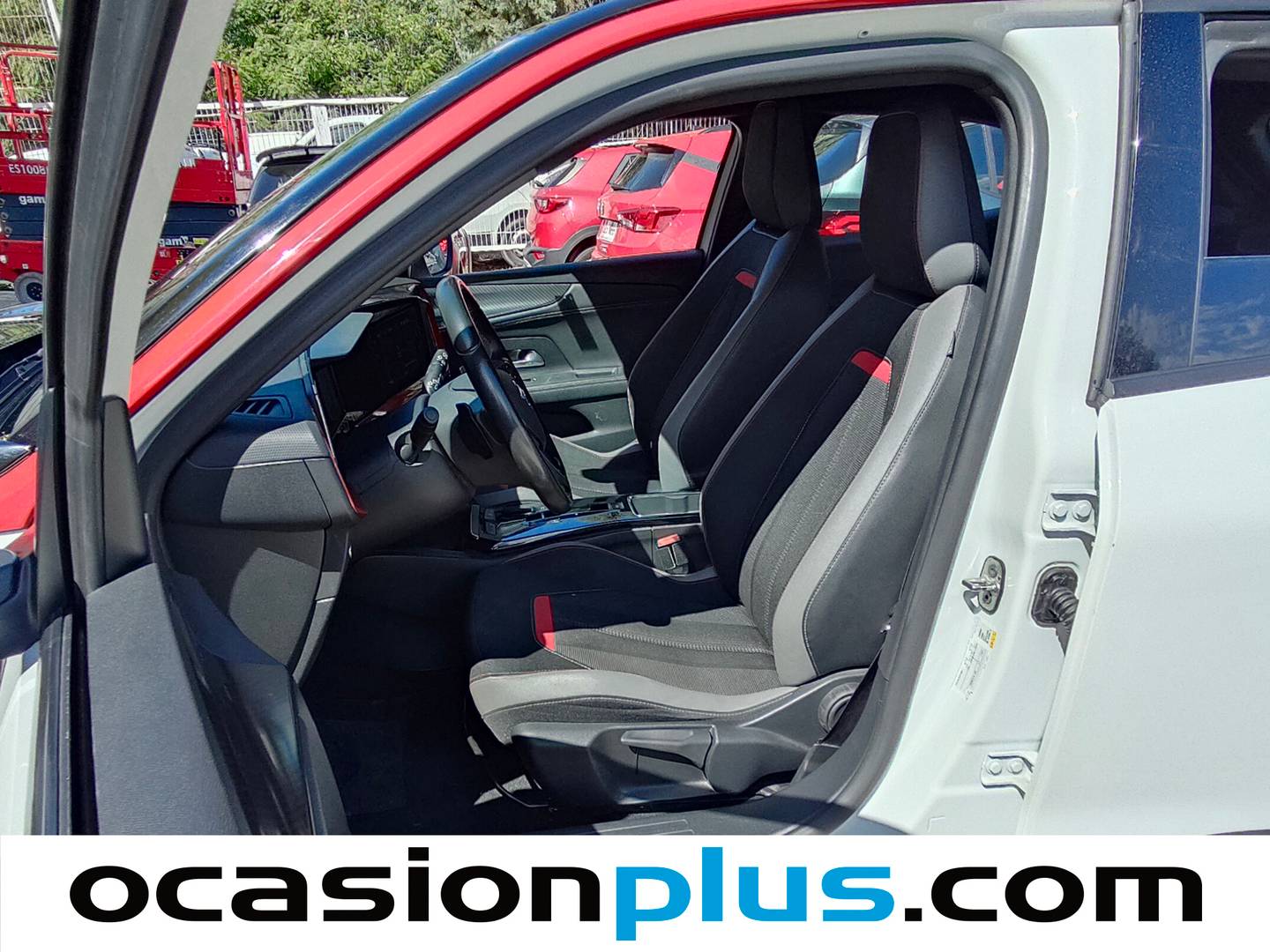 Foto asientos delanteros Opel Mokka Opel Mokka 1.2 Turbo GS Line Auto (130 CV)