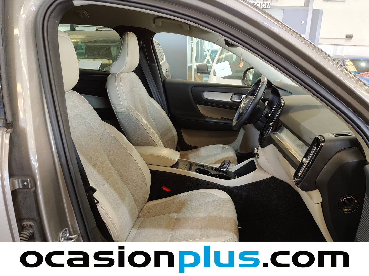 Volvo XC40 Volvo XC40 D3 Business Plus Auto (150 CV) diésel