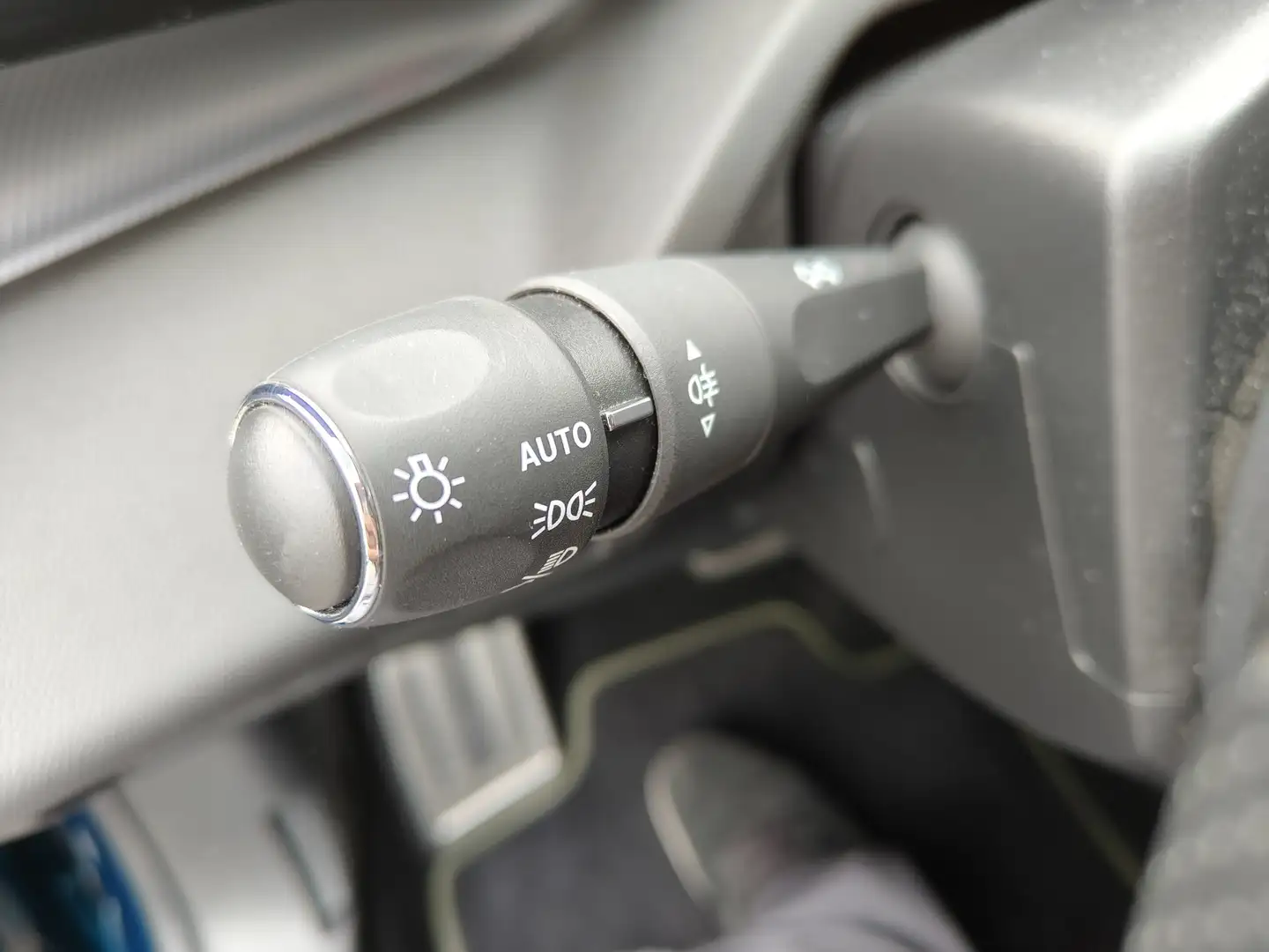 Foto Peugeot 408 Peugeot 408 GT Puretech EAT8 (130 CV)