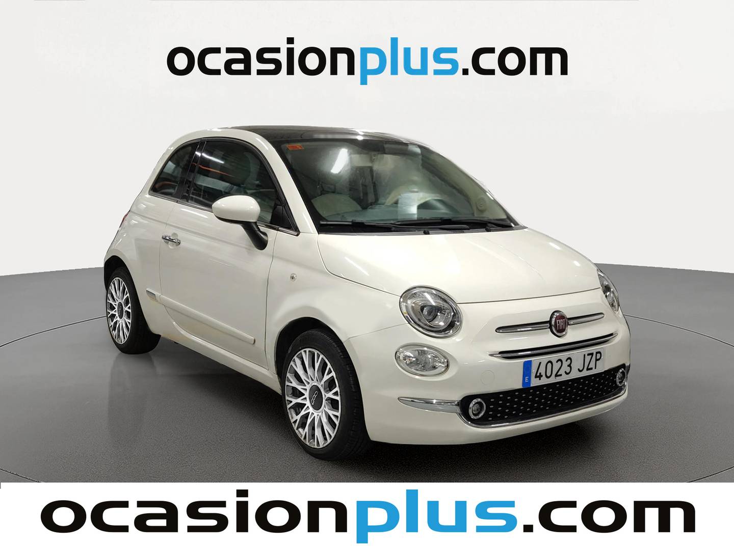 Foto delantera Fiat 500 Fiat 500 1.2 8v Lounge (69 CV) derecha