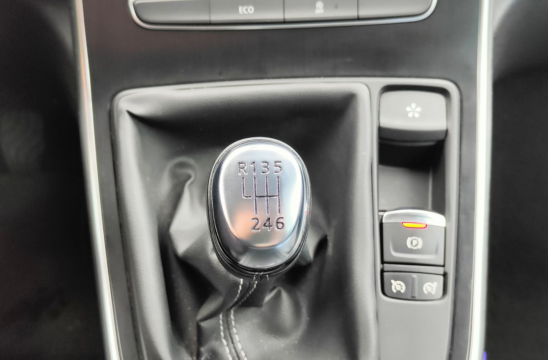 Renault Grand Scénic Zen TCe GPF 7 plazas - foto 5