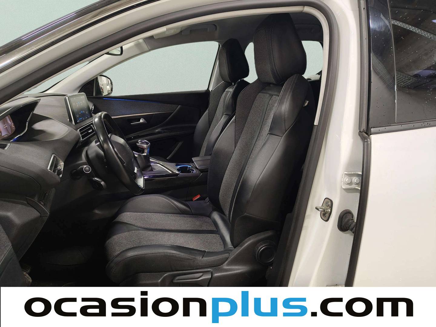 Foto asientos delanteros Peugeot 3008 Peugeot 3008 PureTech 130 S&S Allure (130 CV)