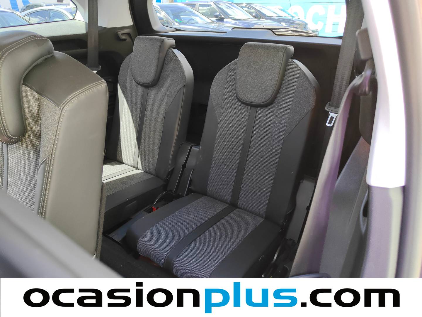 Acabados Peugeot 5008 Peugeot 5008 1.6L THP Allure EAT6 (165 CV) 7 Plazas