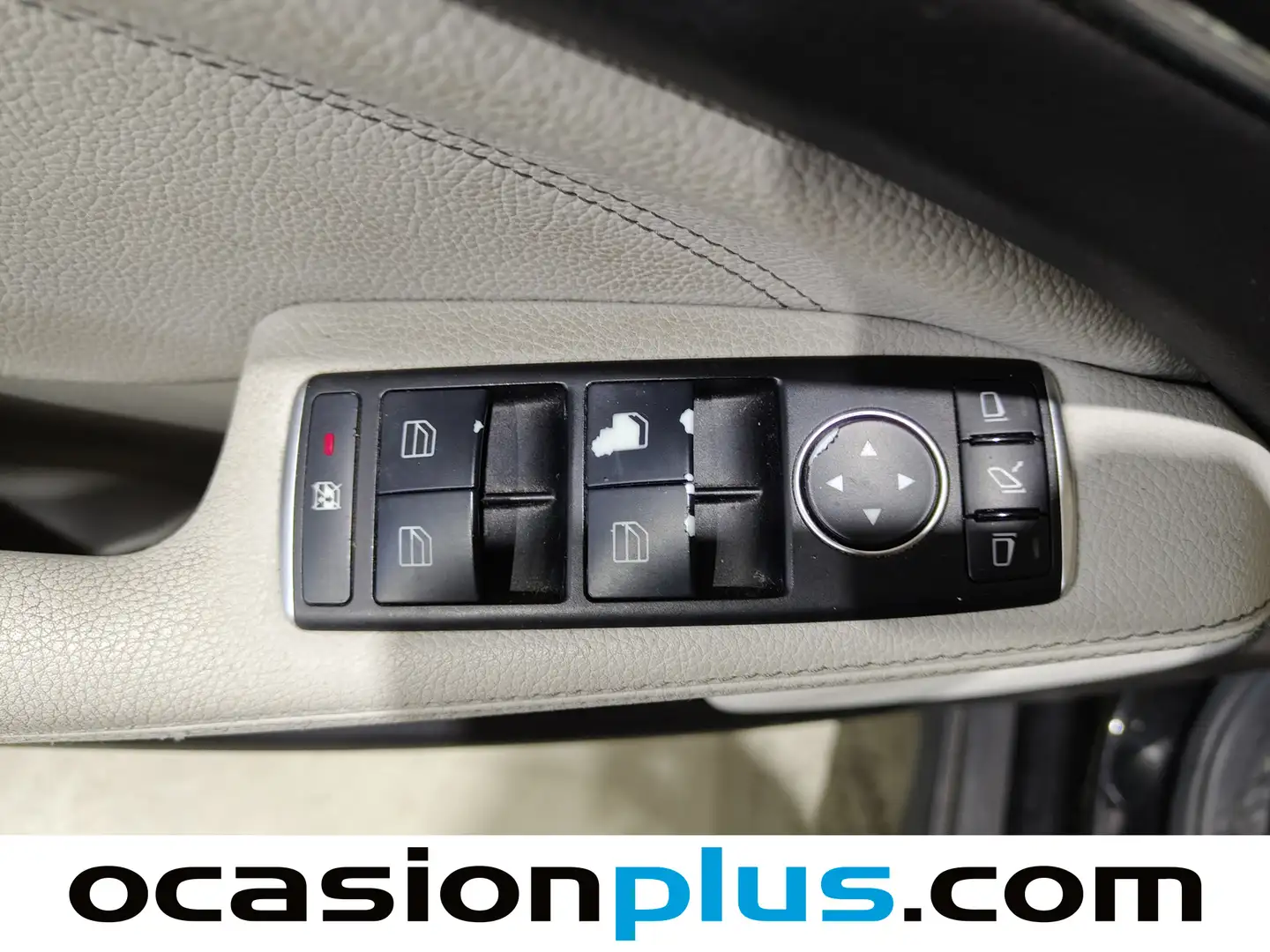 Foto Mercedes GLA Mercedes-Benz GLA GLA 200 d Urban (136 CV)