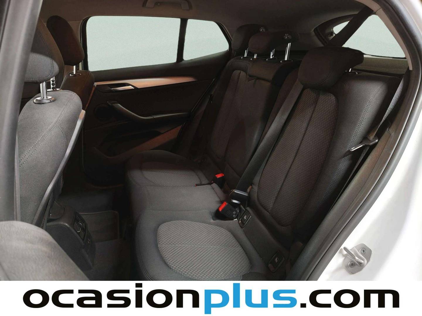 Foto asientos traseros BMW X2 BMW X2 sDrive18i (140 CV)