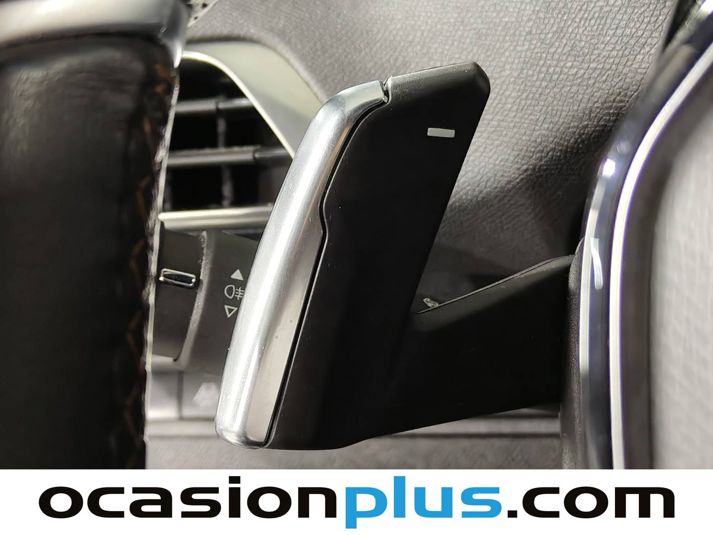 Foto Peugeot 3008 Peugeot 3008 BlueHDi 130 S&S GT EAT8 (130 CV)