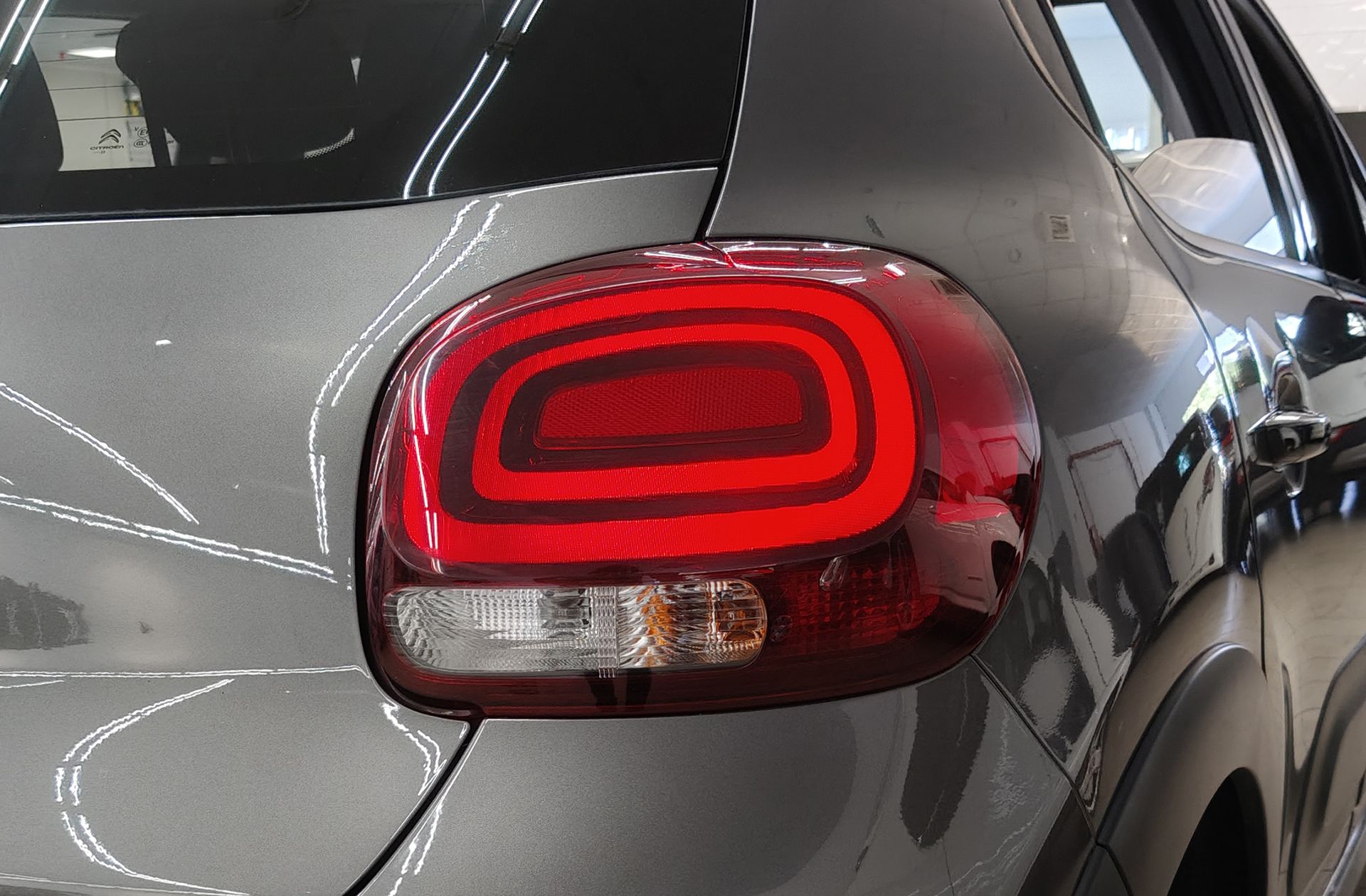 Citroën C3 PureTech 110 Shine EAT6 - foto 17