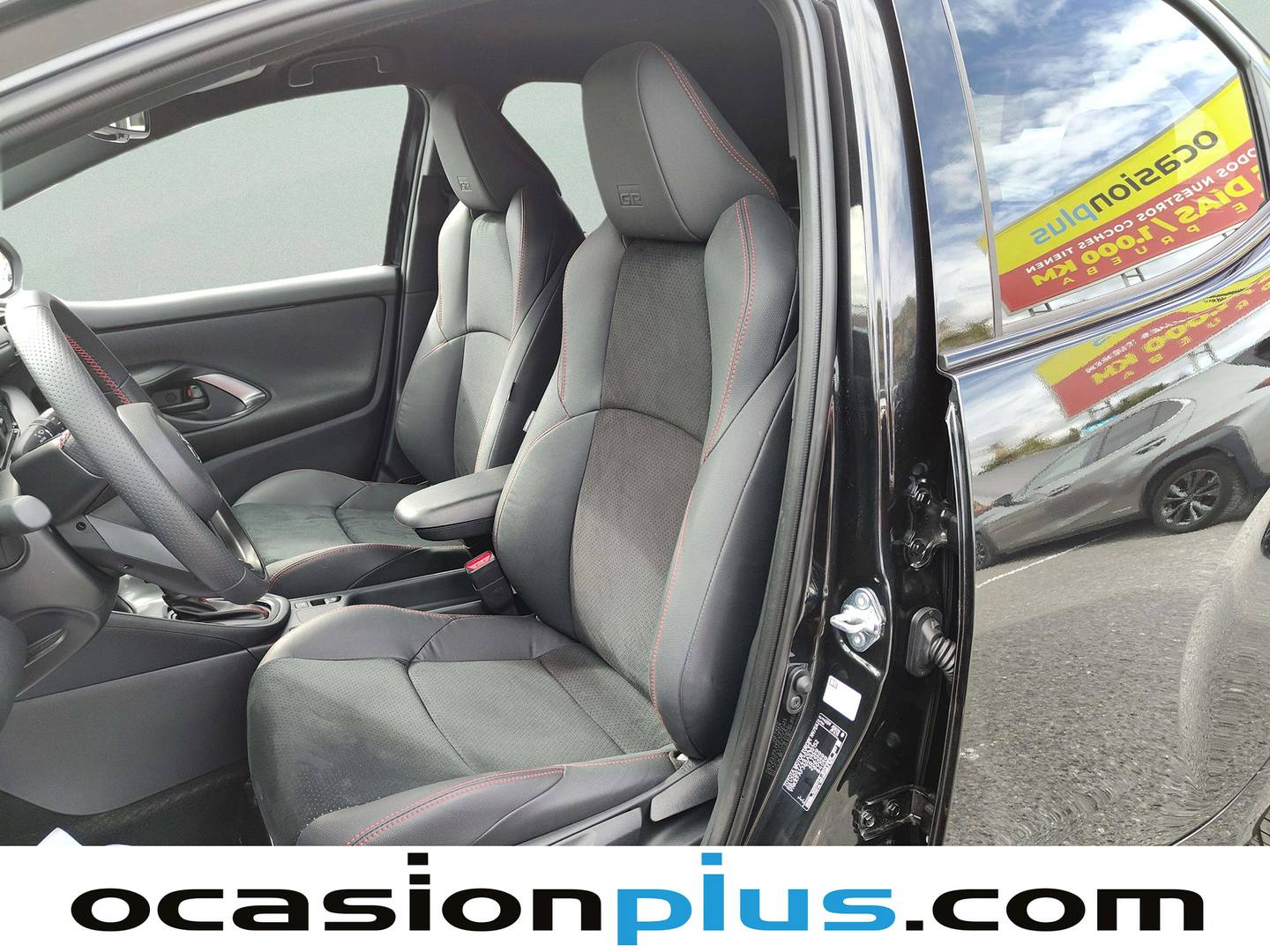 Foto Toyota Yaris Toyota Yaris 1.5 130H GR Sport (130 CV)