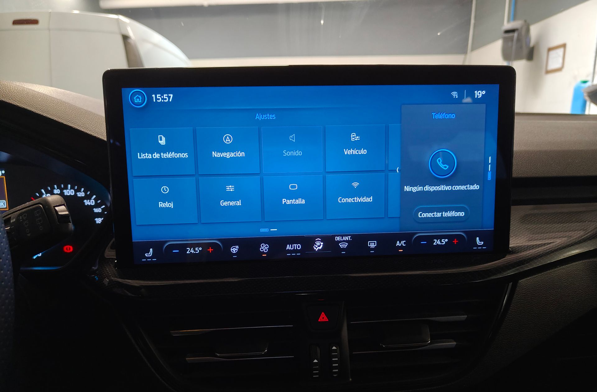 Ford Focus 1.0 EcoBoost MHEV ST-Line - foto 10