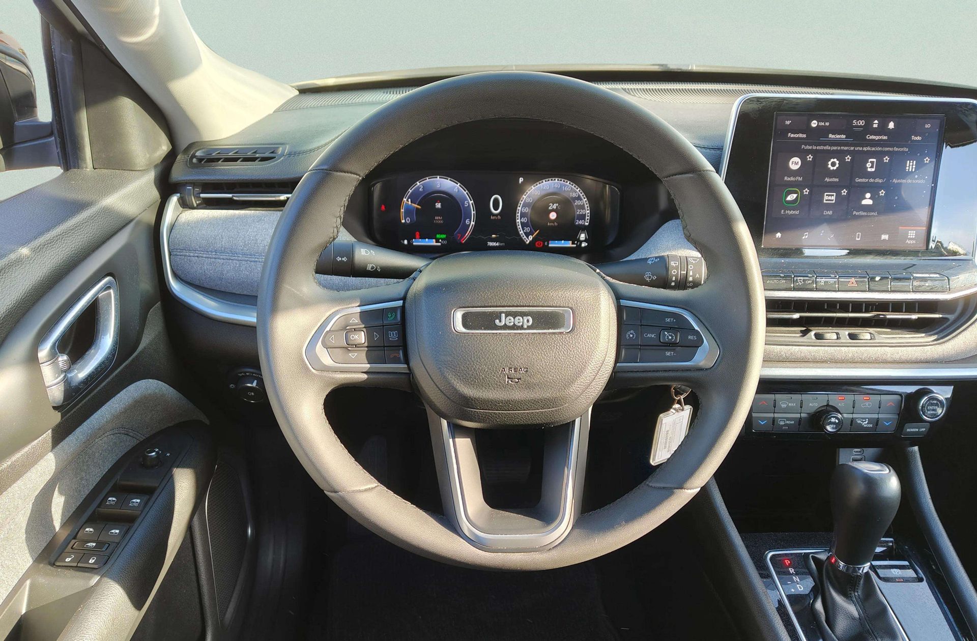 Jeep Compass 1.5 MHEV eHybrid Longitude DCT - foto 21