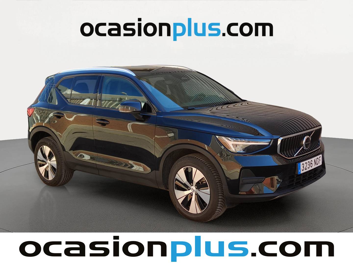 Foto delantera Volvo XC40 Volvo XC40 B3 G Core Auto (163 CV) derecha