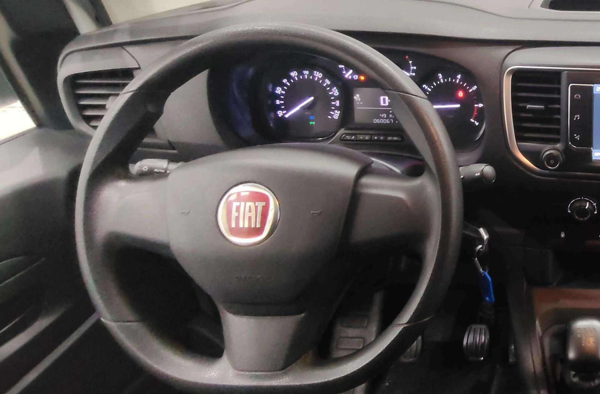 Fiat Scudo Furgon 1.5 BlueHDi L2 - foto 23