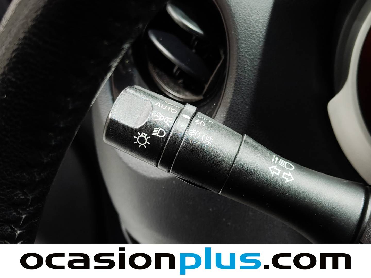 Foto Nissan JUKE Nissan Juke DIG-T N-Connecta 4x2 (115 CV)