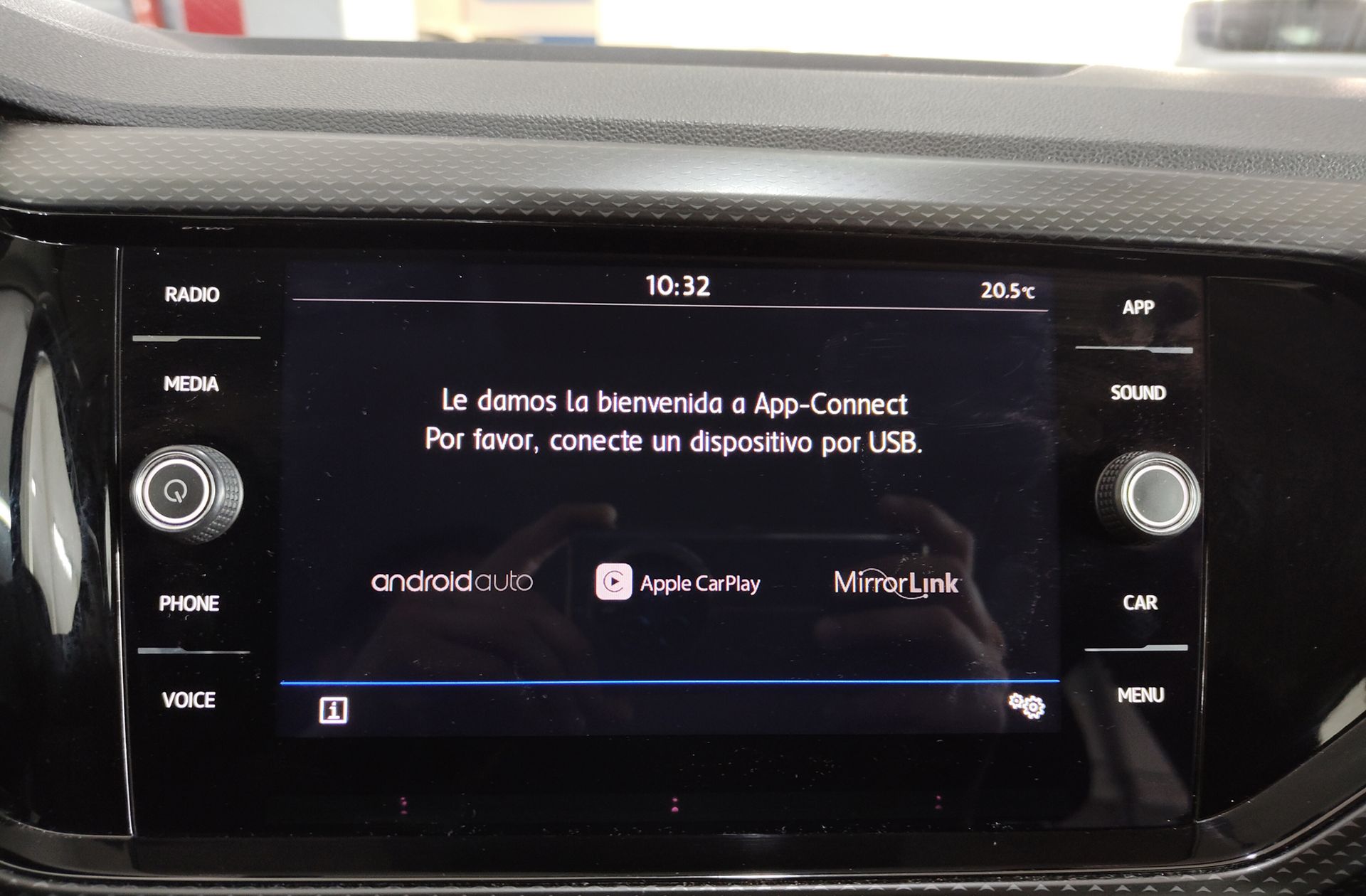 Volkswagen T-Cross Advance 1.0 TSI - foto 7