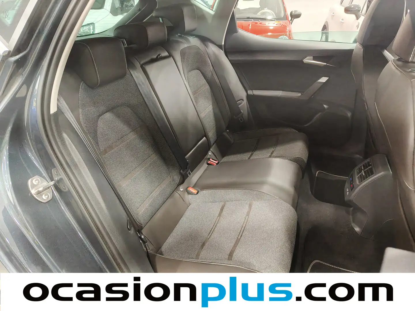 Foto Seat León SEAT León 1.5 eTSI S&S Xcellence Go L DSG (150 CV)