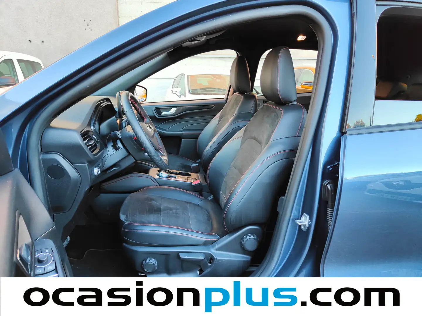 Foto Ford Kuga Ford Kuga 2.5 Duratec PHEV ST-Line Auto (225 CV)