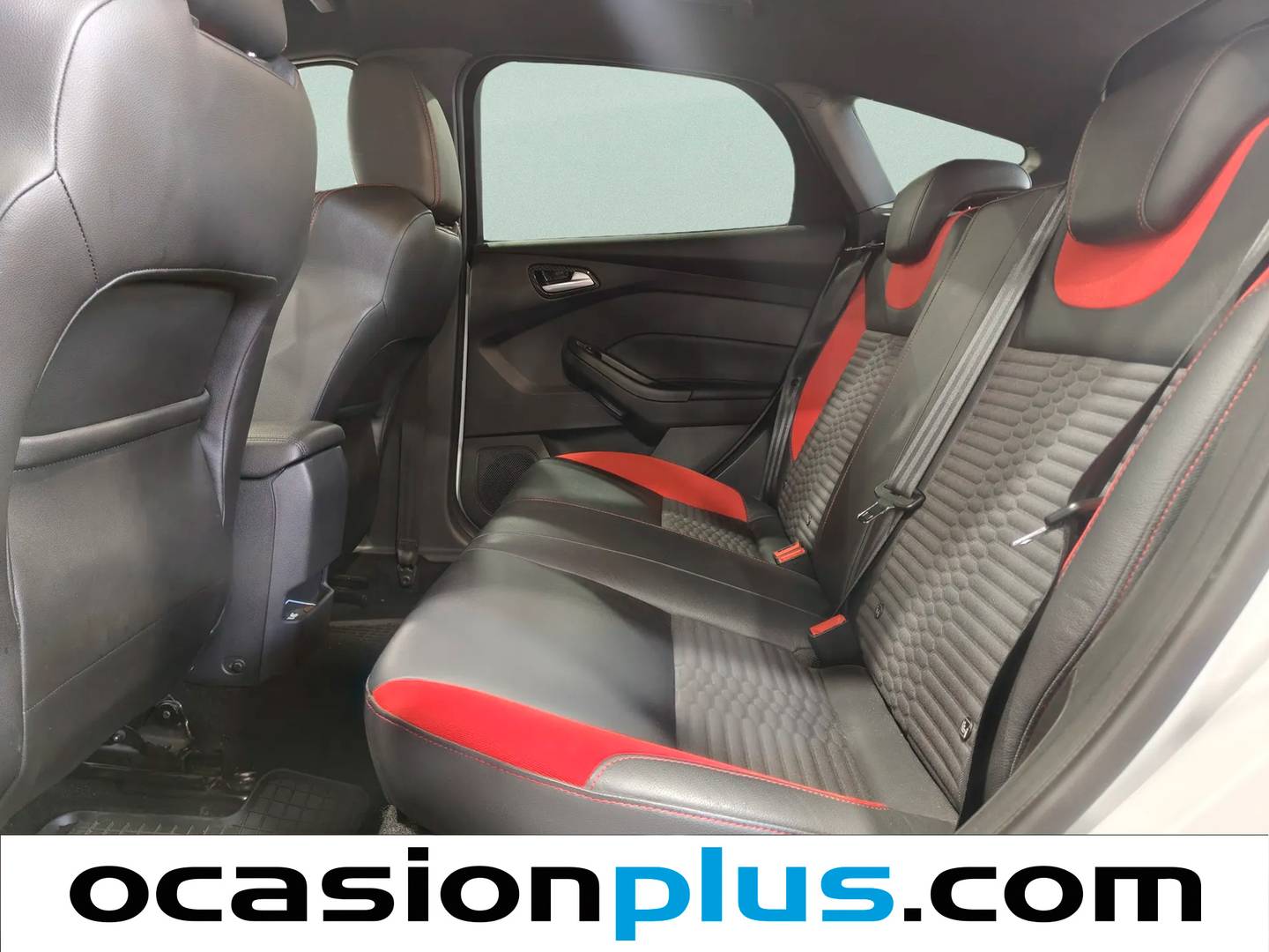 Foto asientos traseros Ford Focus Ford Focus 2.0 EcoBoost S&S ST (250 CV)