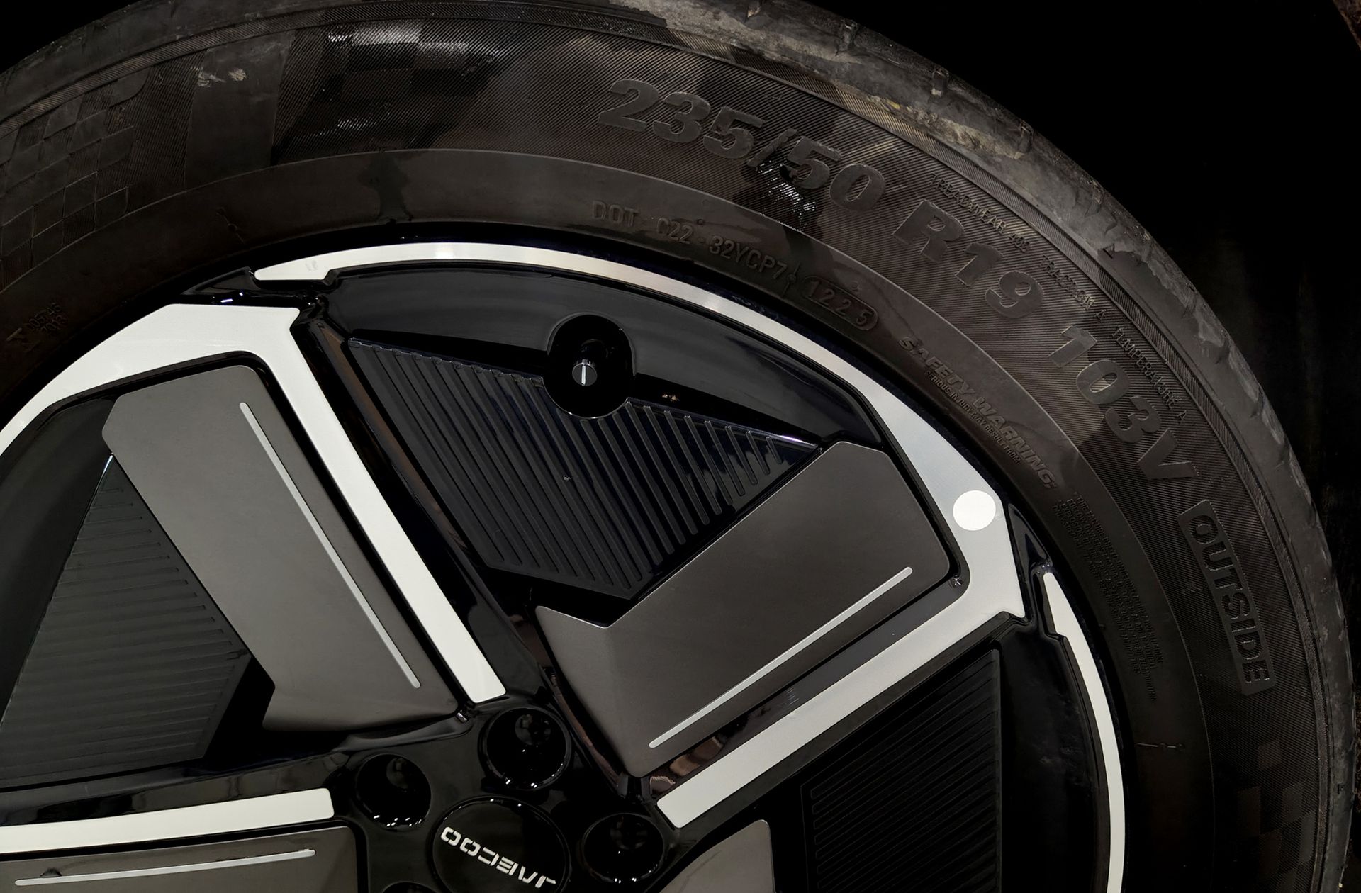 Jaecoo 7 1.5 T-GDi PHEV +1DHT Exclusive FWD - foto 41