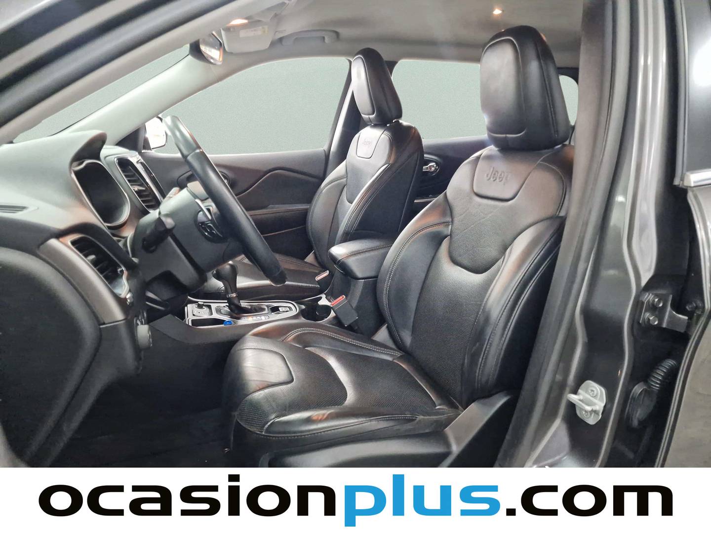 Foto Jeep Cherokee Jeep Cherokee 2.2 CRD Limited FWD 9AT (195 CV)