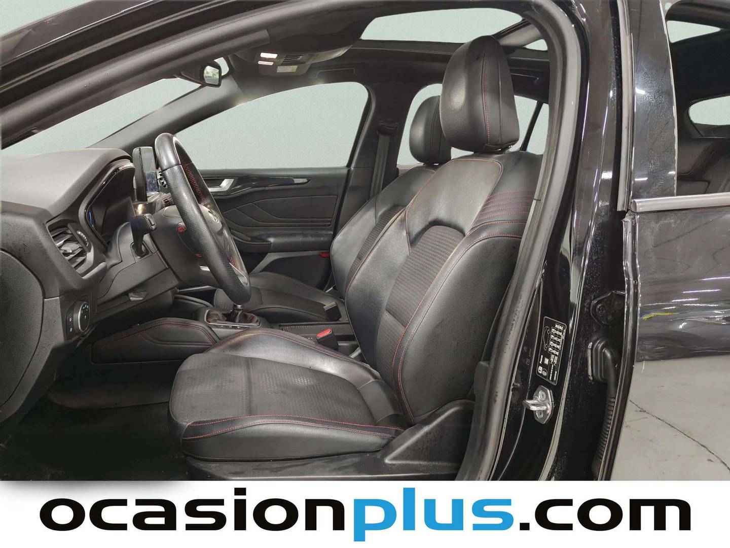 Foto asientos delanteros Ford Focus Ford Focus 1.0 Ecoboost MHEV ST-Line X (155 CV)