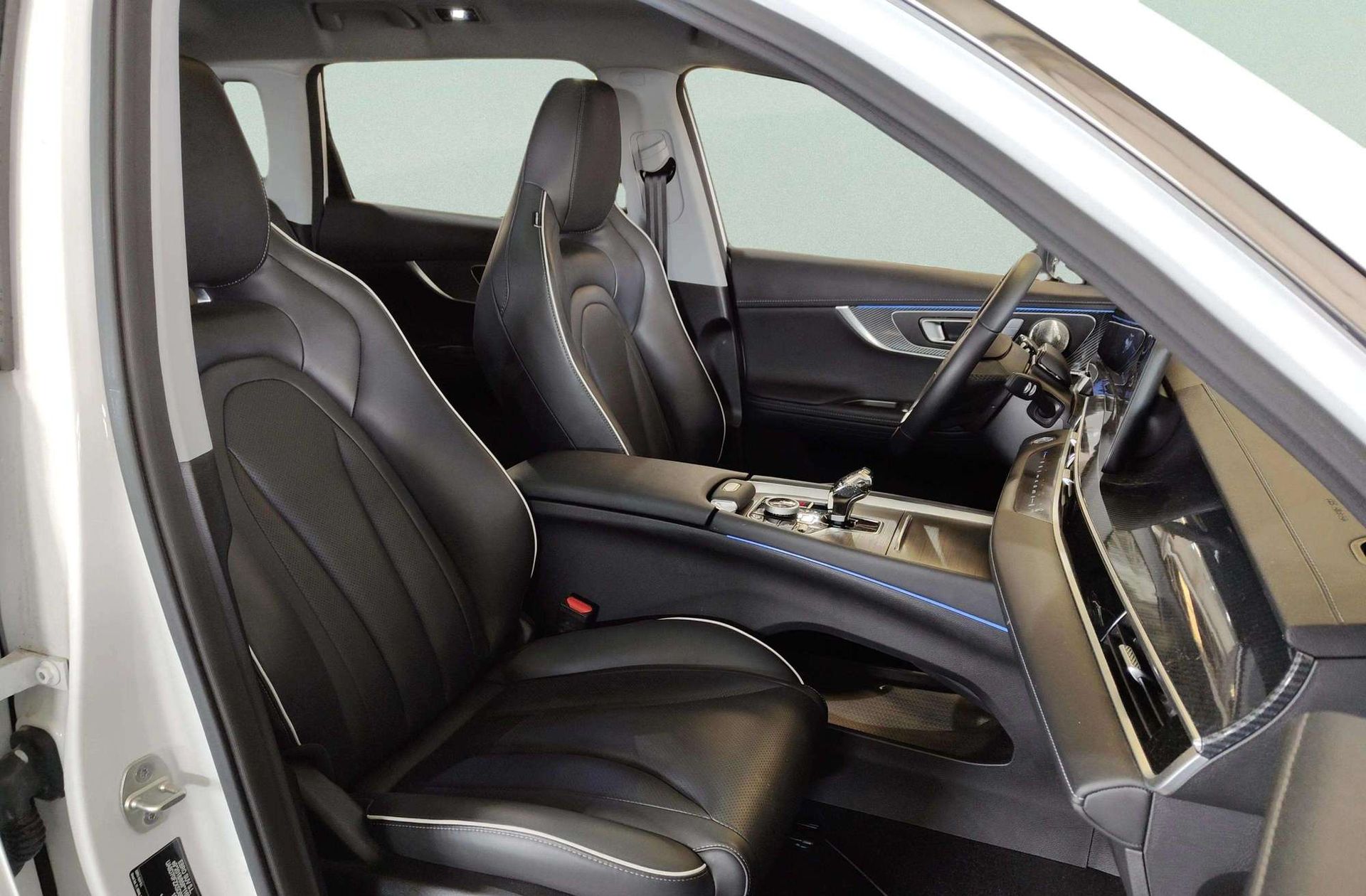 Ebro s700 1.6 T-GDi Luxury 7 DCT - foto 23