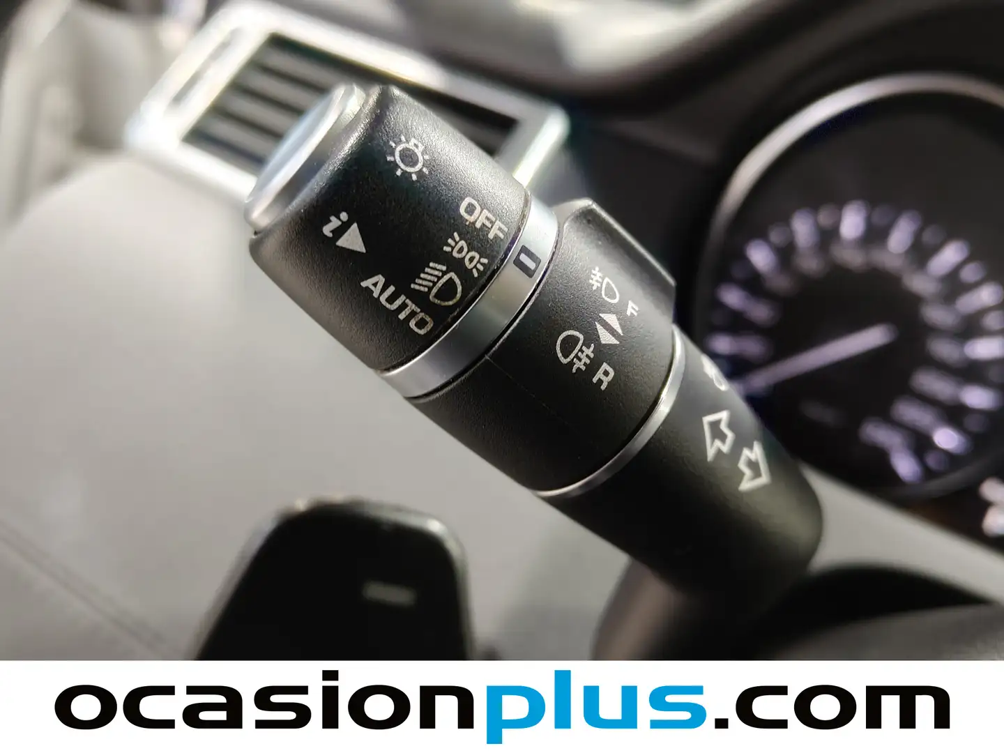 Foto Land Rover Discovery Sport Land Rover Discovery Sport 2.0L TD4 HSE 4x4 (180 CV)