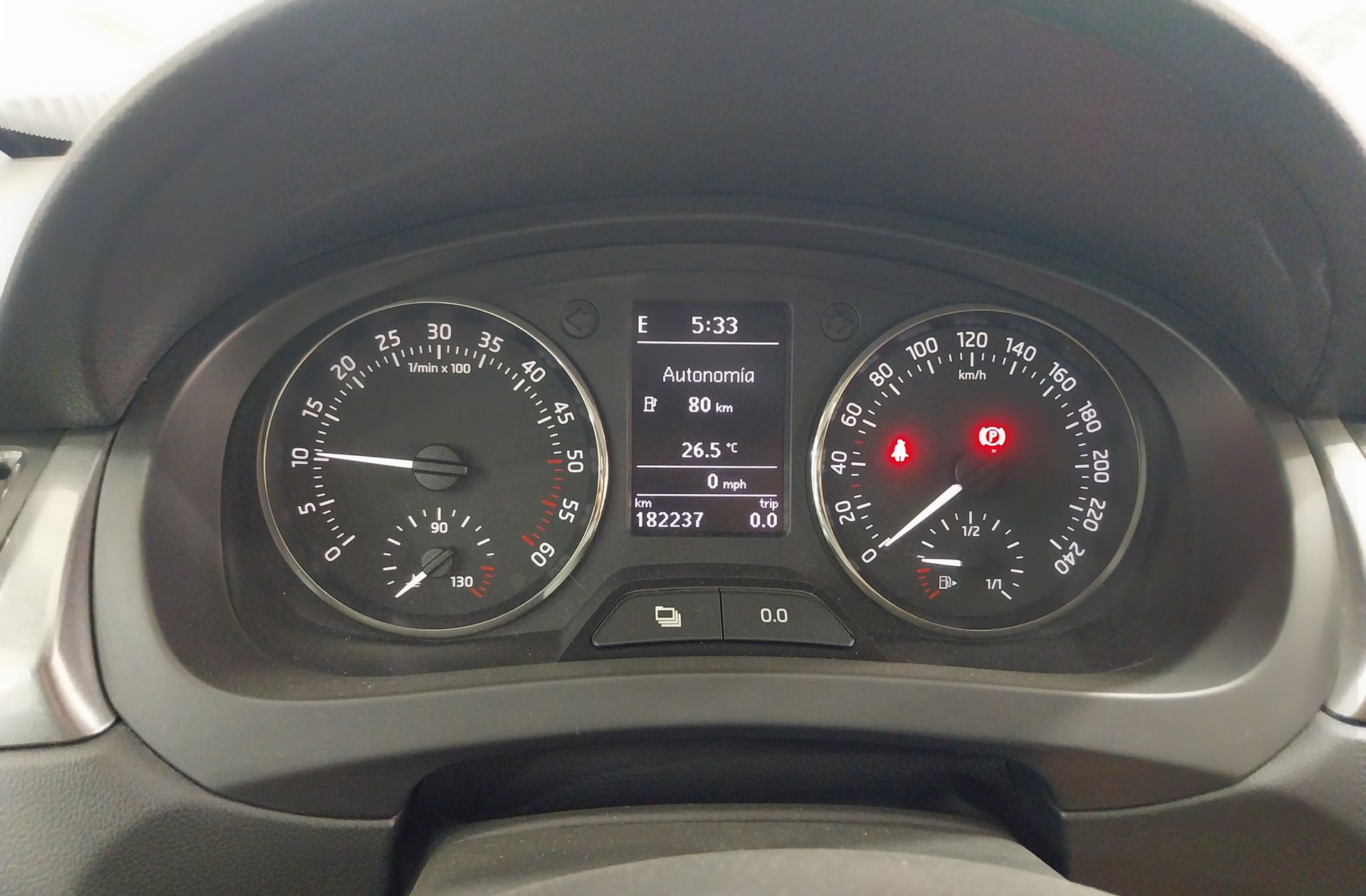 Škoda Spaceback 1.6 TDI CR Ambition - foto 19