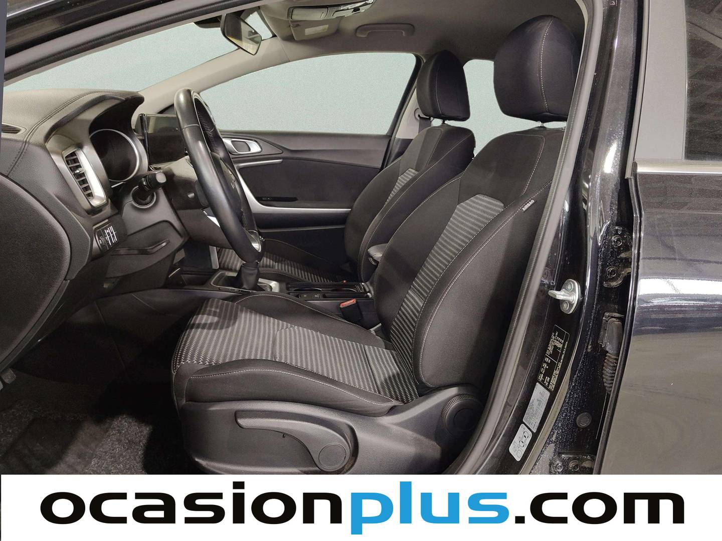 Foto asientos delanteros KIA XCeed KIA XCeed 1.0 T-GDi Drive (100 CV)