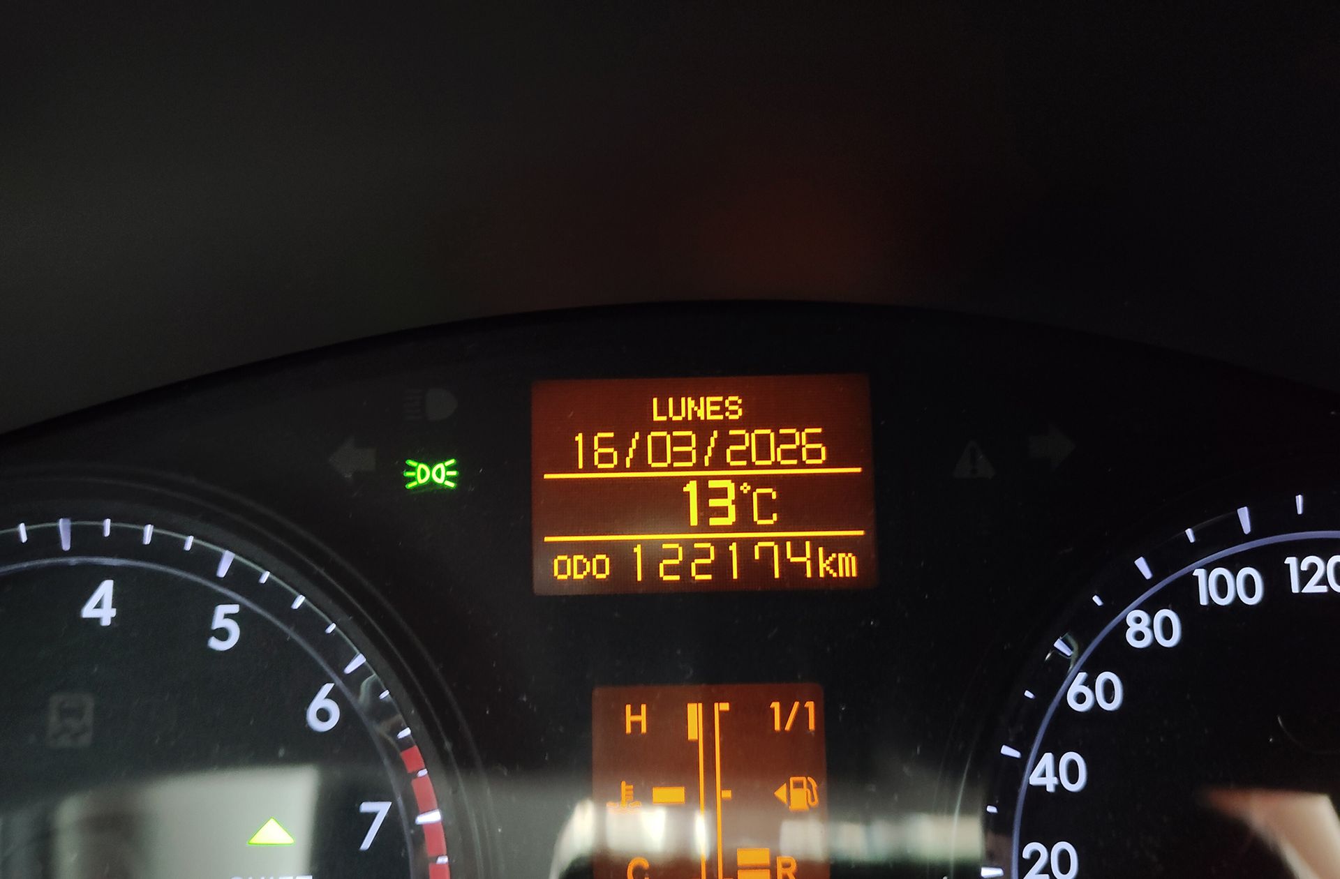 Toyota Avensis 140 Advance - foto 11