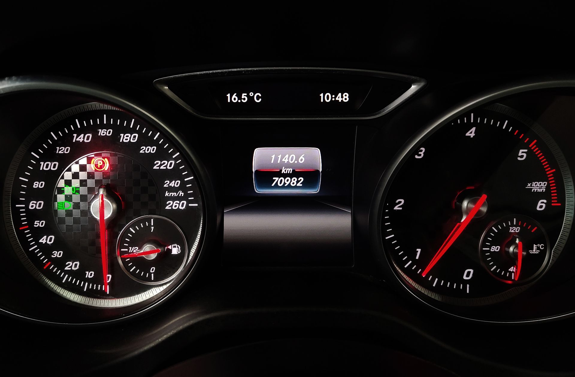 Mercedes-Benz Clase A 200 d Urban - foto 24