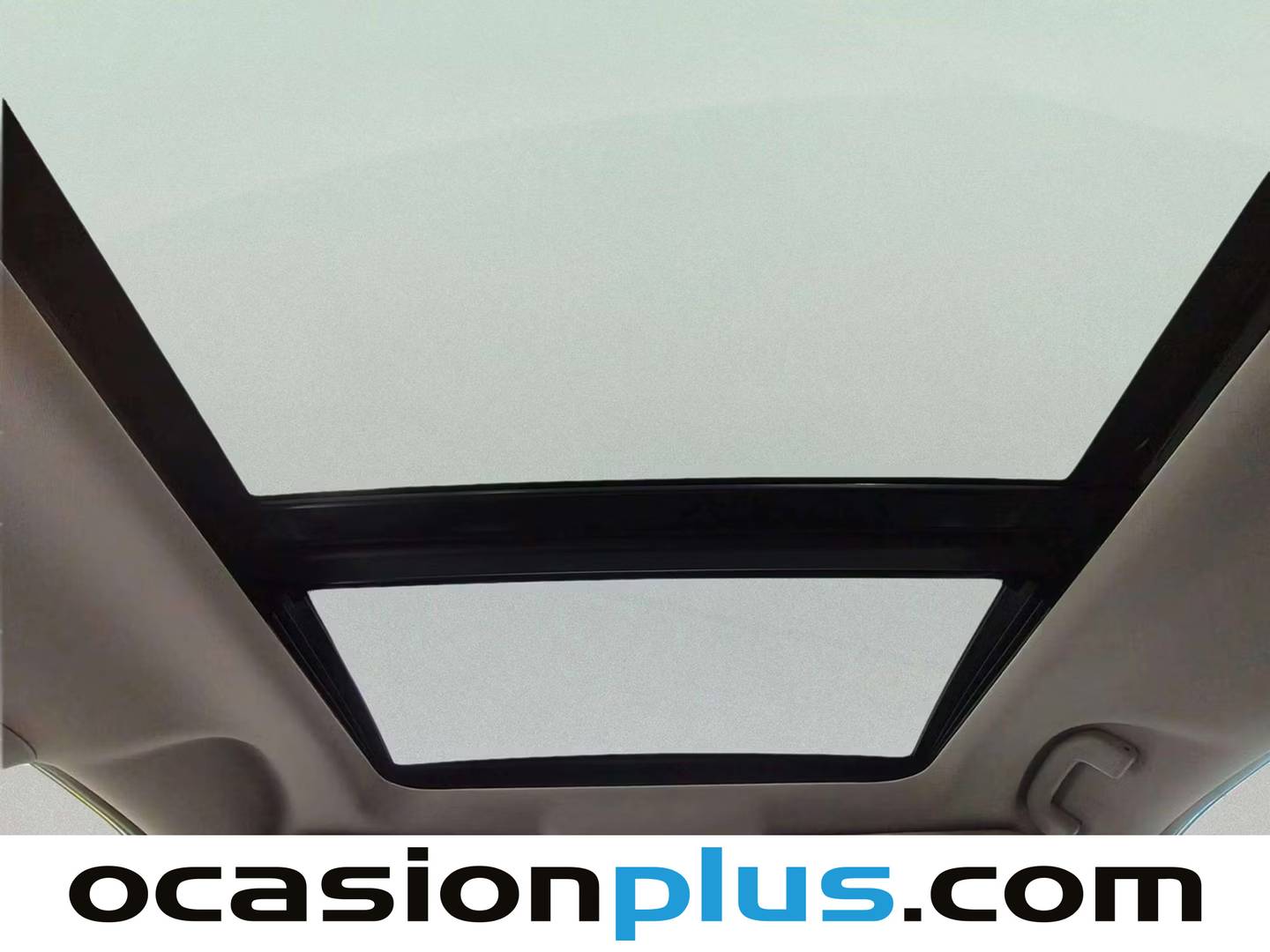 Extras y acabados del Nissan X-TRAIL Nissan X-Trail dCi 150 N-Connecta 4x2 (150 CV)