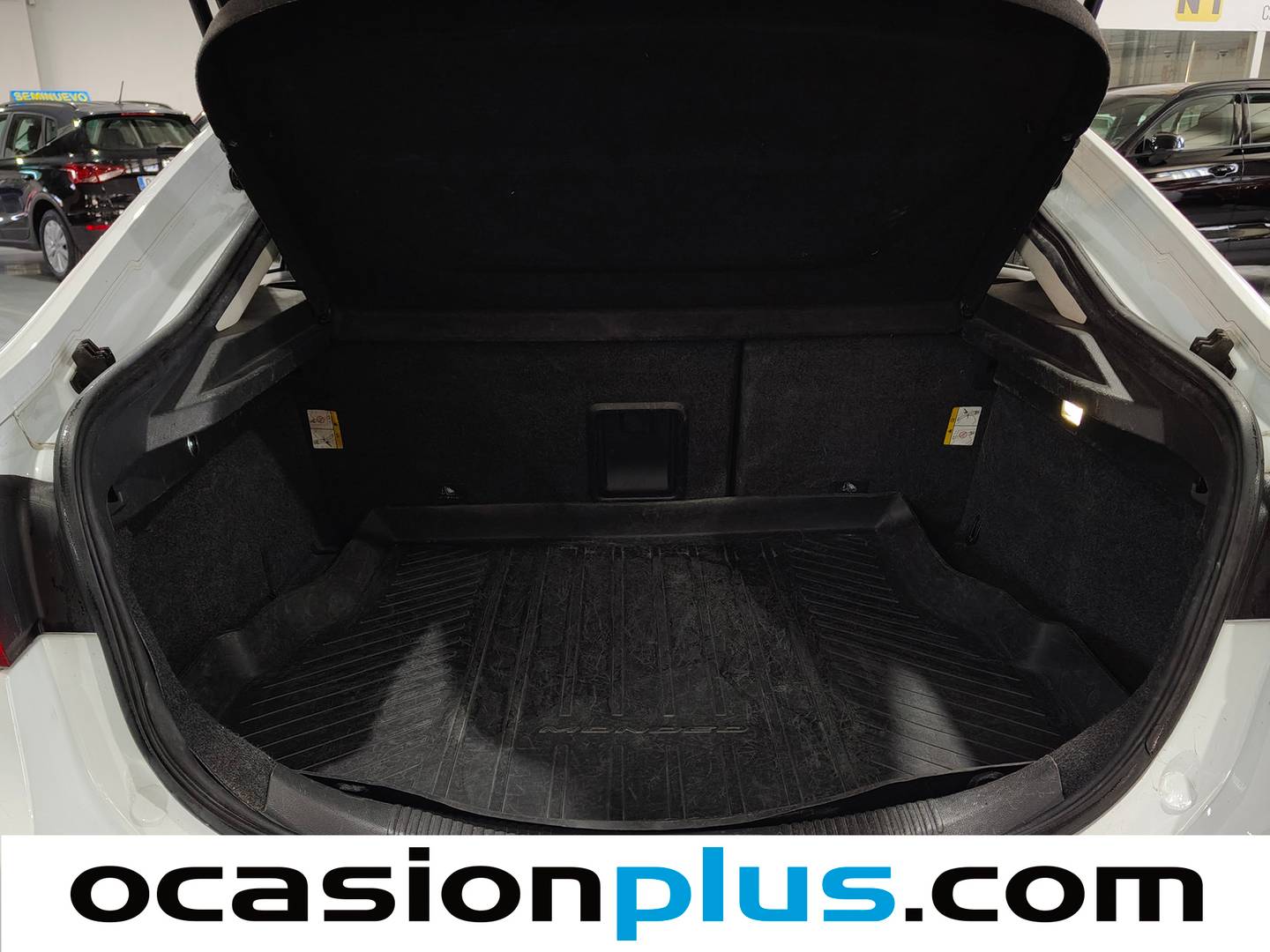Foto asientos delanteros Ford Mondeo Ford Mondeo 1.5 EcoBoost Titanium (160 CV)