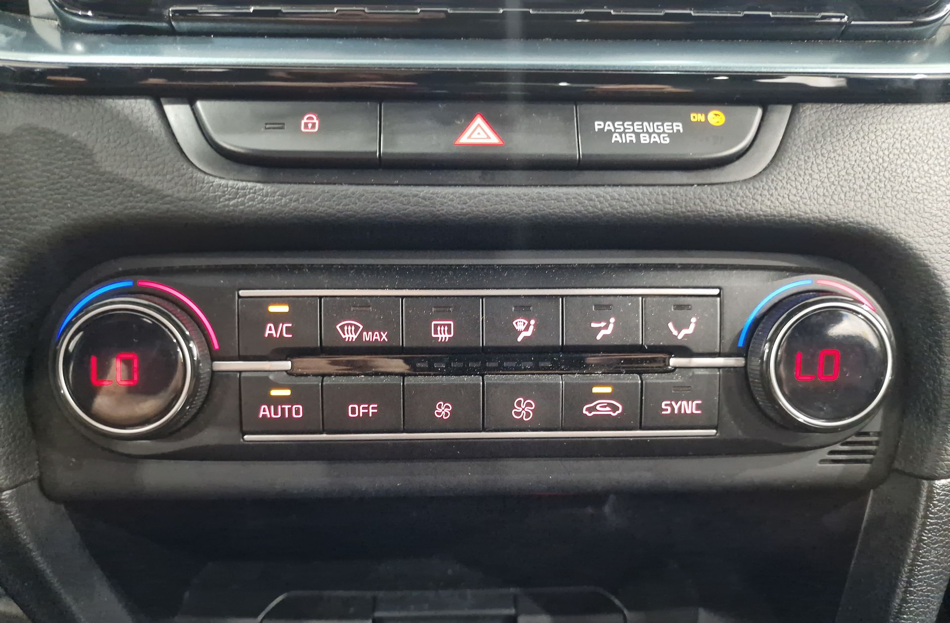 Kia Ceed 1.0 MHEV Style Edition DCT - foto 34