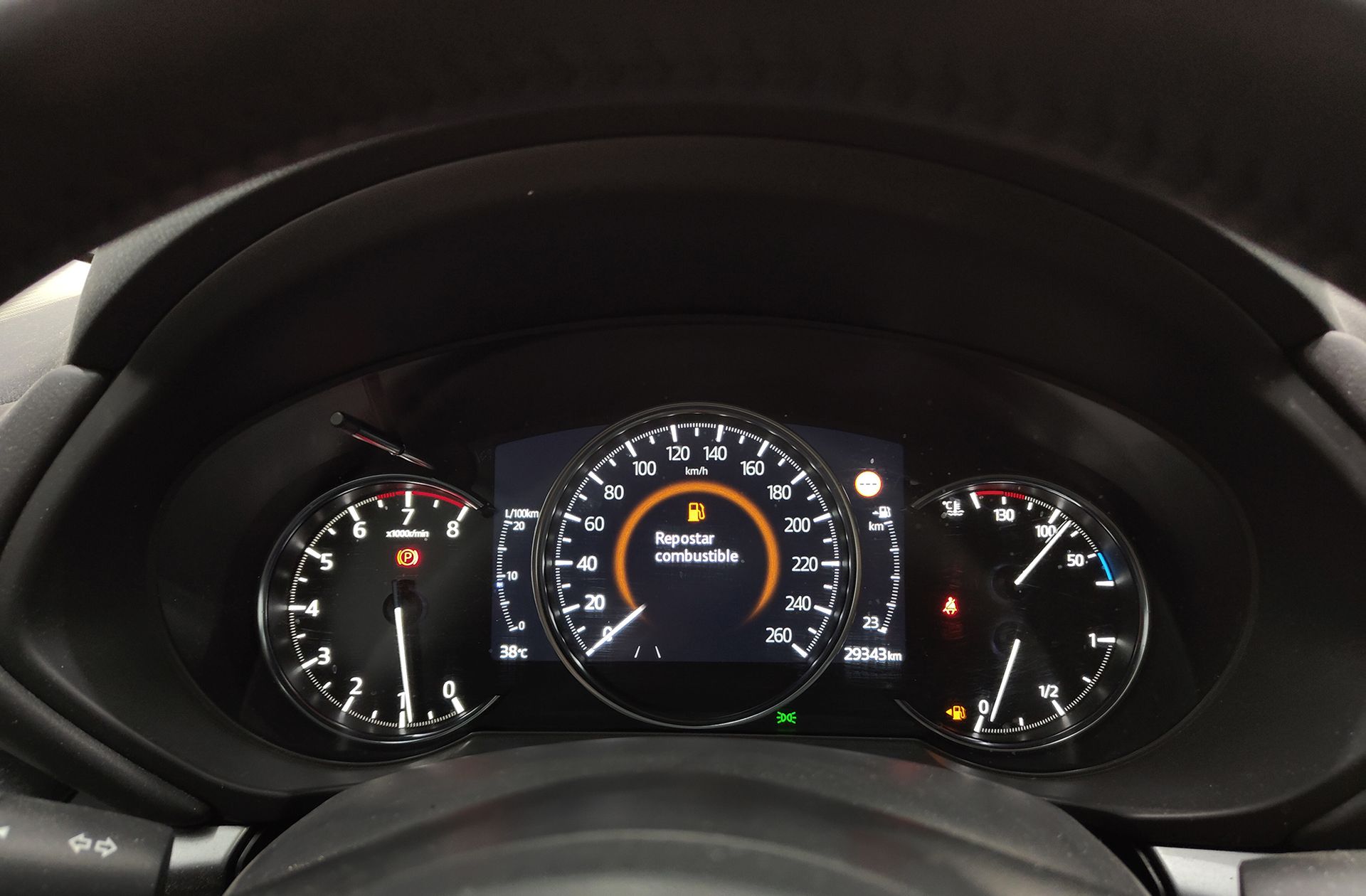 Mazda CX-5 2.0 MHEV Center-Line Plus - foto 29