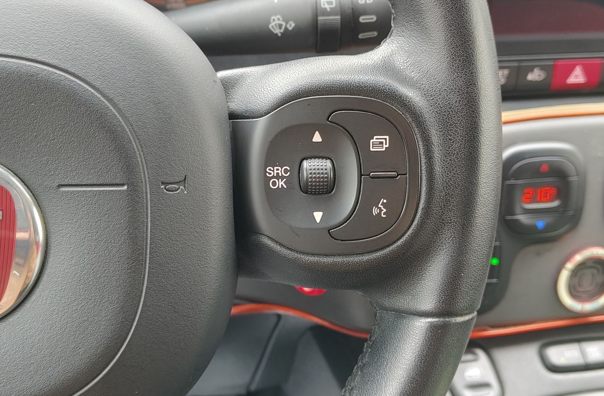Fiat Panda 0.9 TwinAir Lounge - foto 22