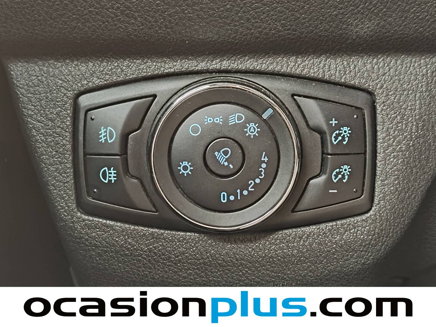 Ford Tourneo Courier Ford Tourneo Courier 1.0 EcoBoost Titanium (100 CV) de segunda mano