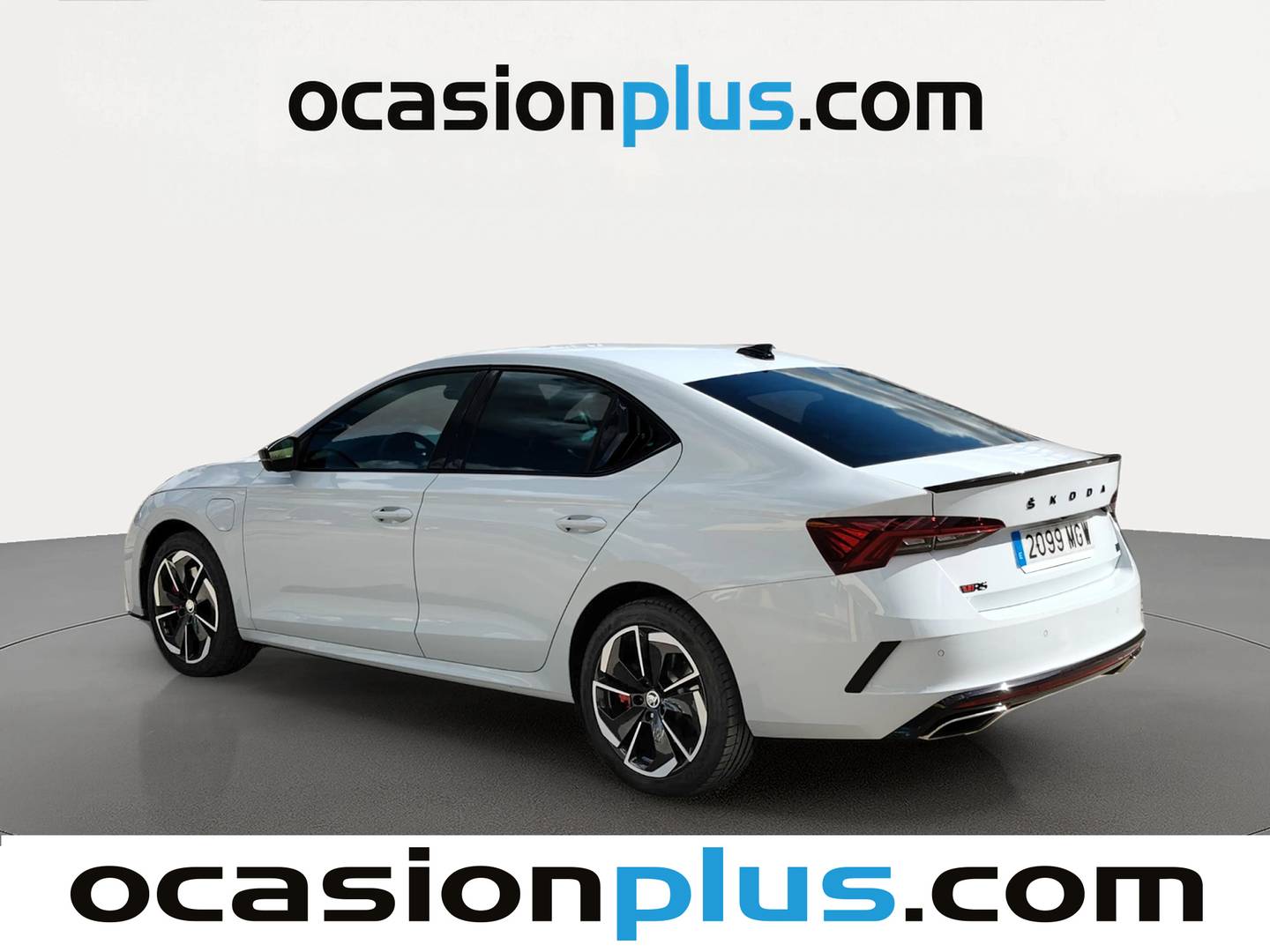 Foto trasera Skoda Octavia Skoda Octavia 1.4 TSI PHEV RS DSG (245 CV) izquierda