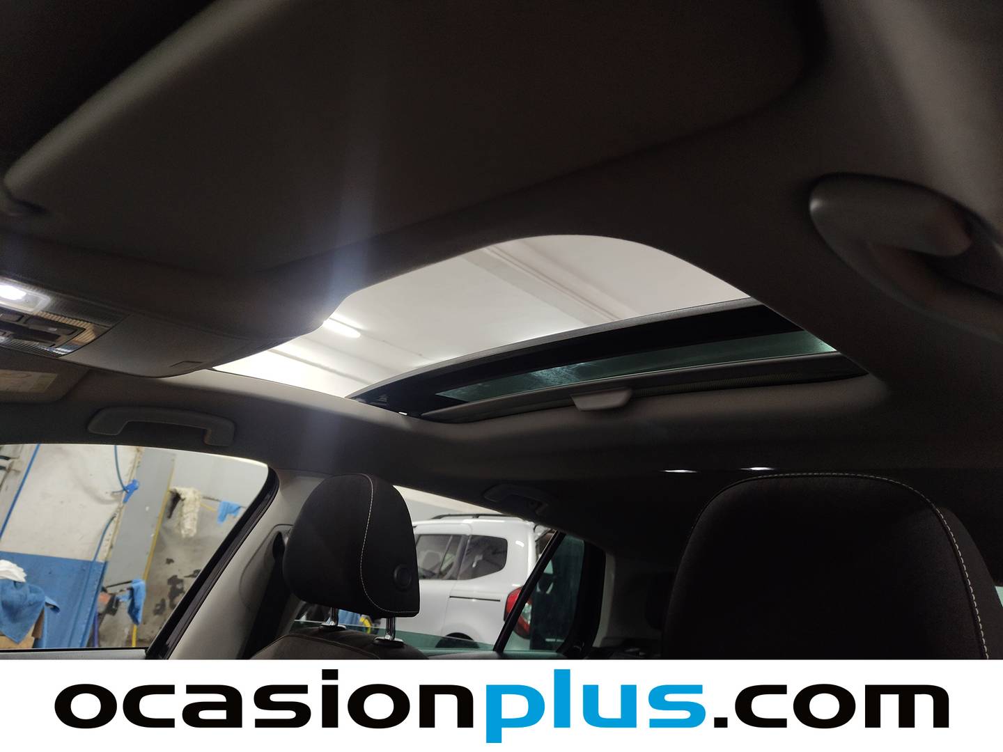 Extras y acabados del Volkswagen Golf Volkswagen Golf Sport 1.4 TSI BMT ACT Tech BMT (150 CV)