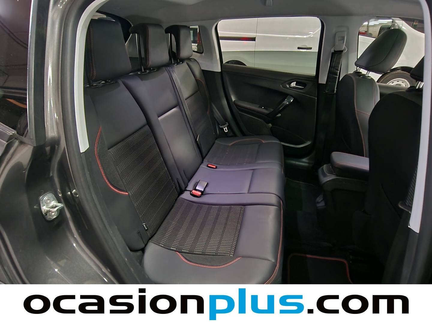 Peugeot 2008 Peugeot 2008 BlueHDi 120 GT Line EAT6 (120 CV) automático
