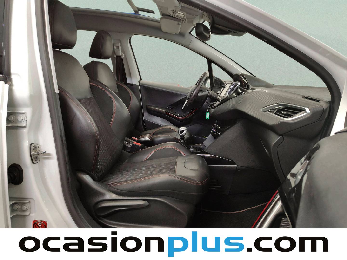Peugeot 2008 Peugeot 2008 PureTech 130 S&S GT Line (130 CV) gasolina