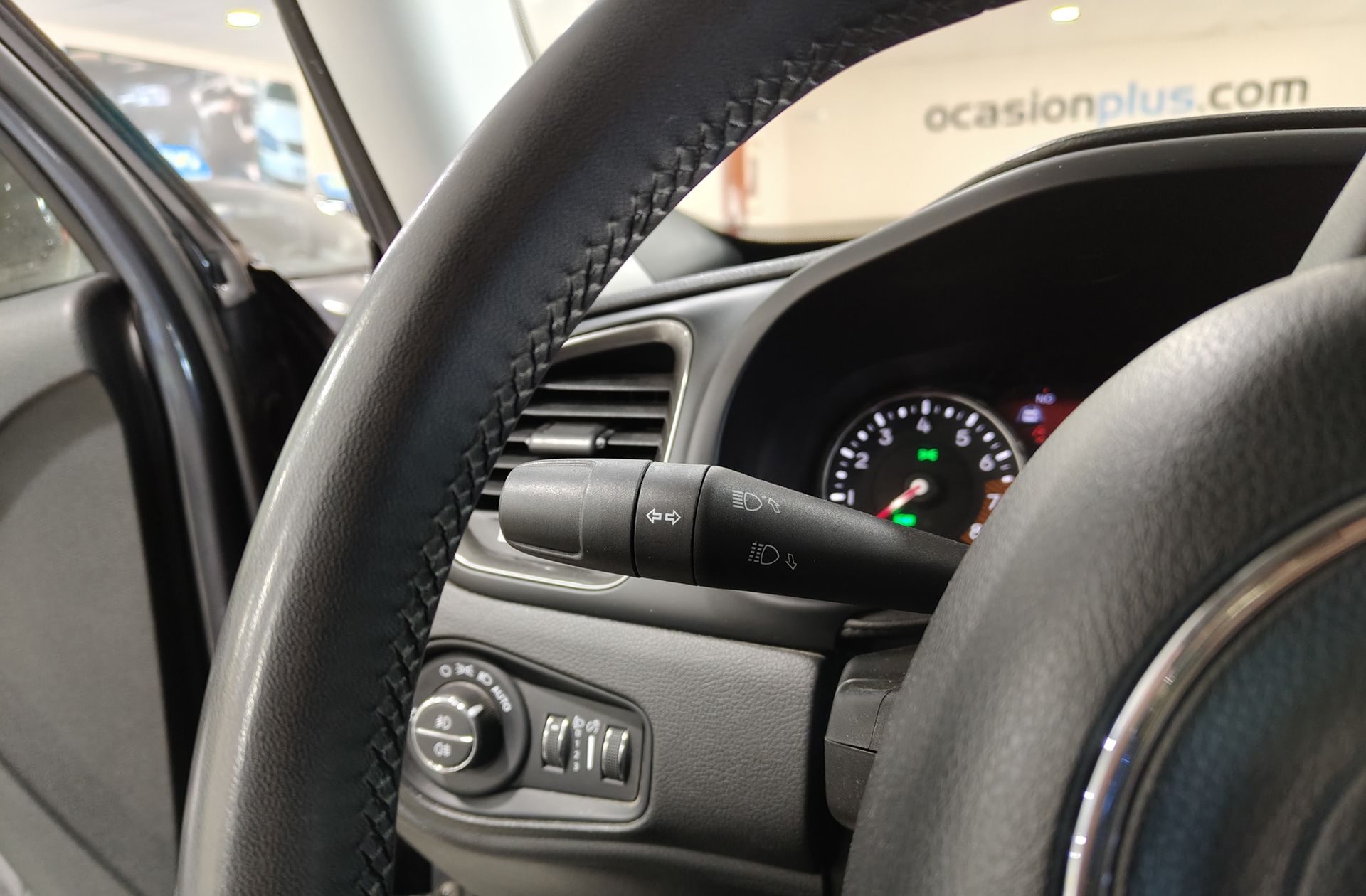 Jeep Renegade eHybrid 1.5 Limited ATX - foto 20
